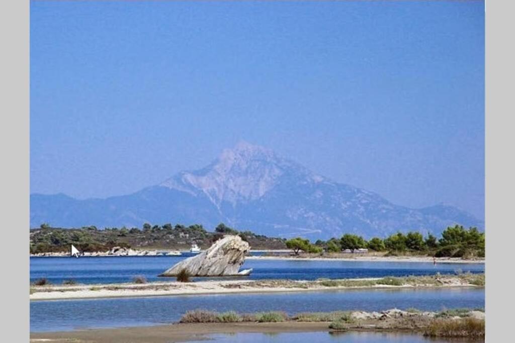 Nefolia Villa Vourvourou Bagian luar foto